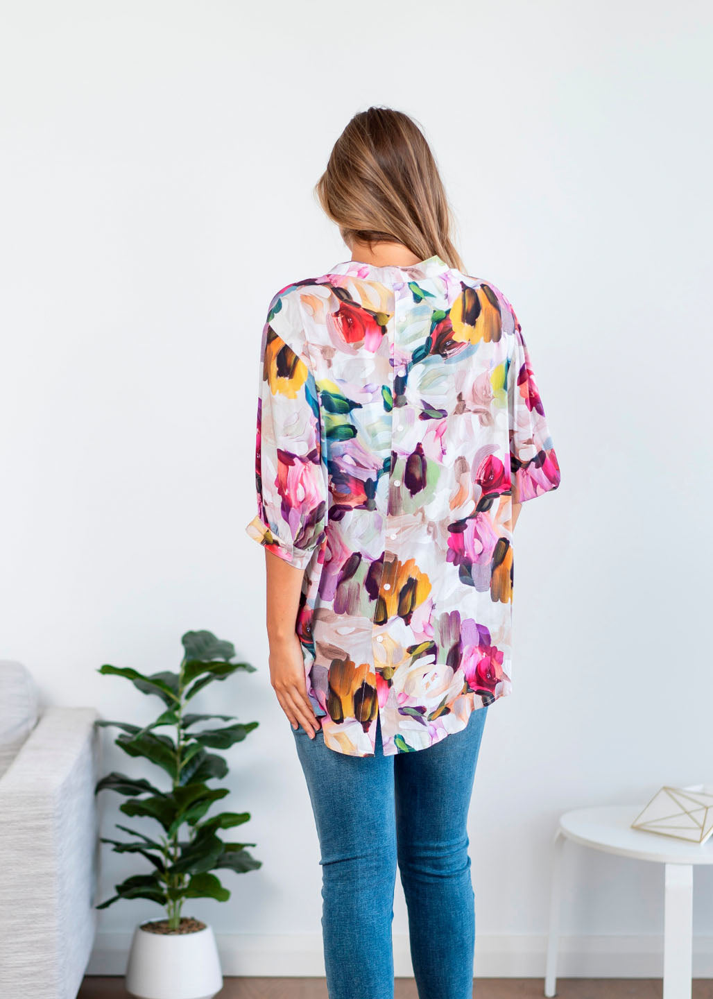 WILLOW TREE ABSTRACT PRINT BISHOP SLEEVE BLOUSE