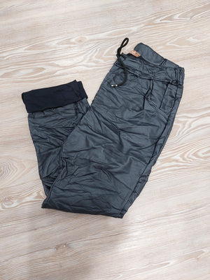 LA STRADA WET LOOK PANTS