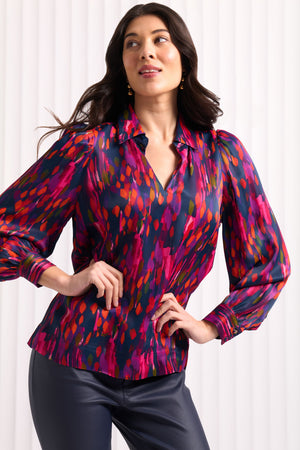 FOIL MAKE A STATEMENT BLOUSE