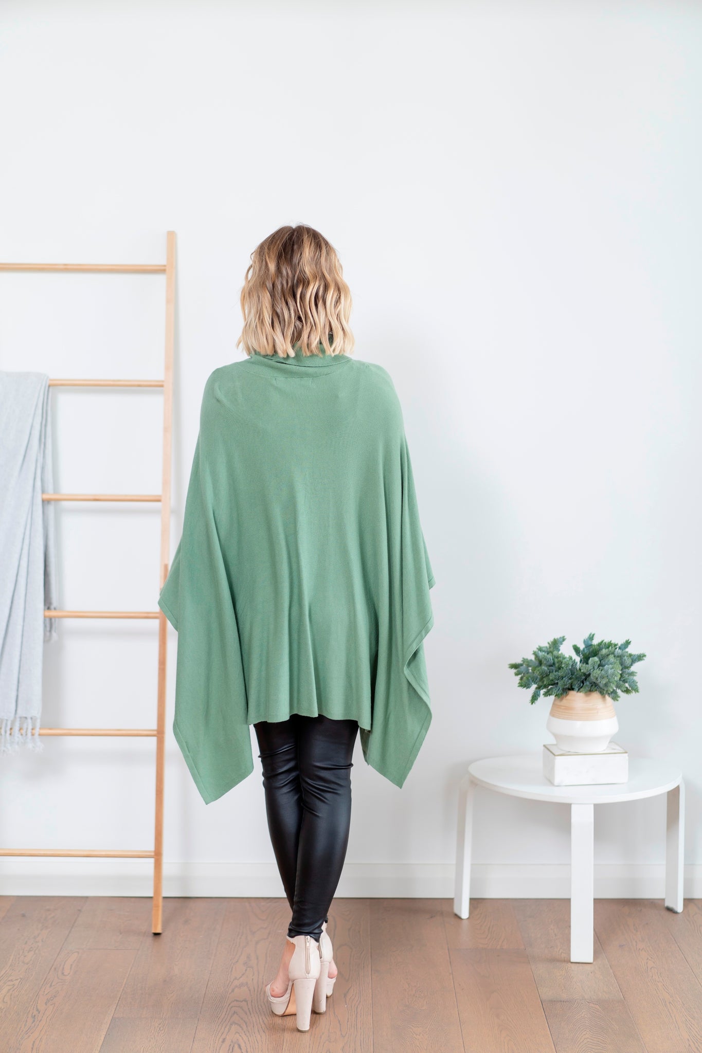 WILLOW TREE TURTLENECK PONCHO