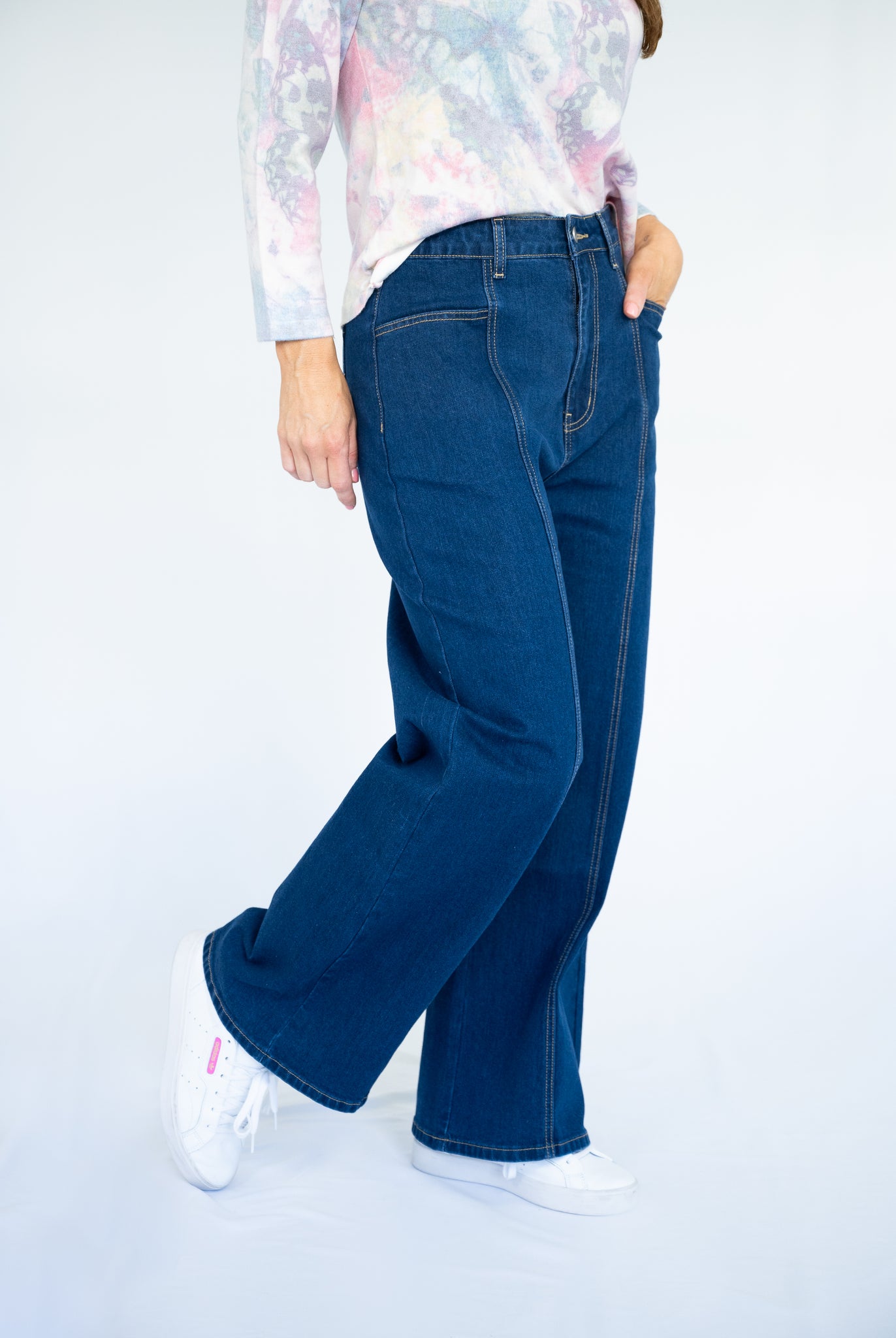 WILLOW TREE WIDE FLARED STRETCH JEAN