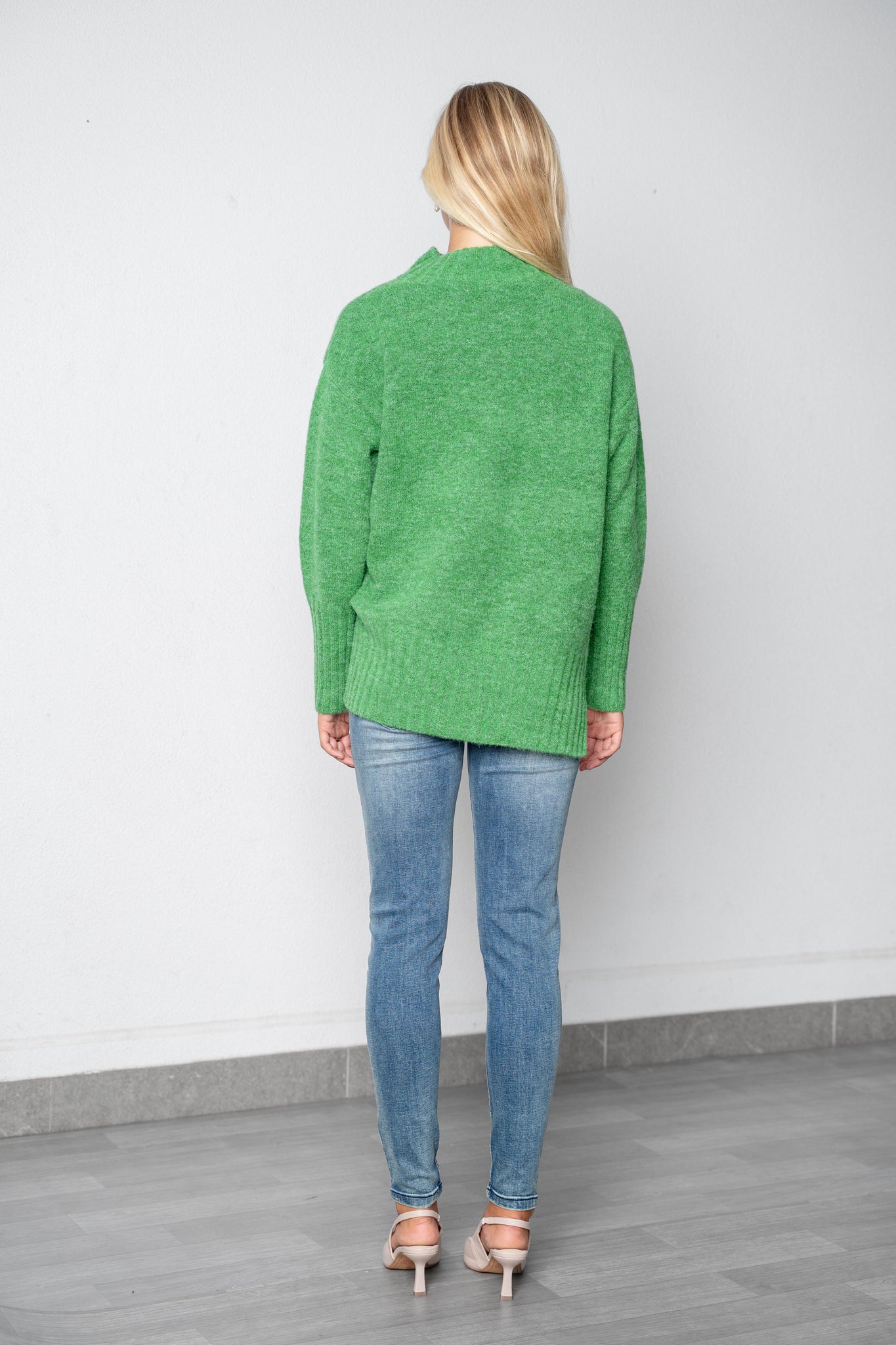 WILLOW TREE HIGH NECK KNIT JUMPER