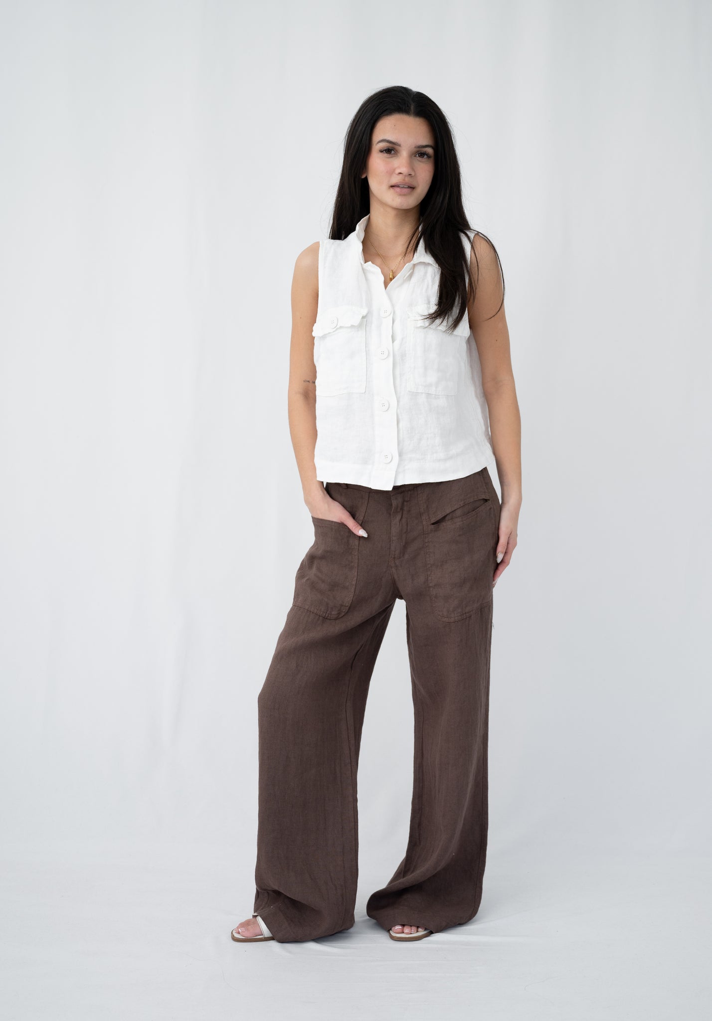 MADE IN ITALY LINEN VEST WITH POCKET
