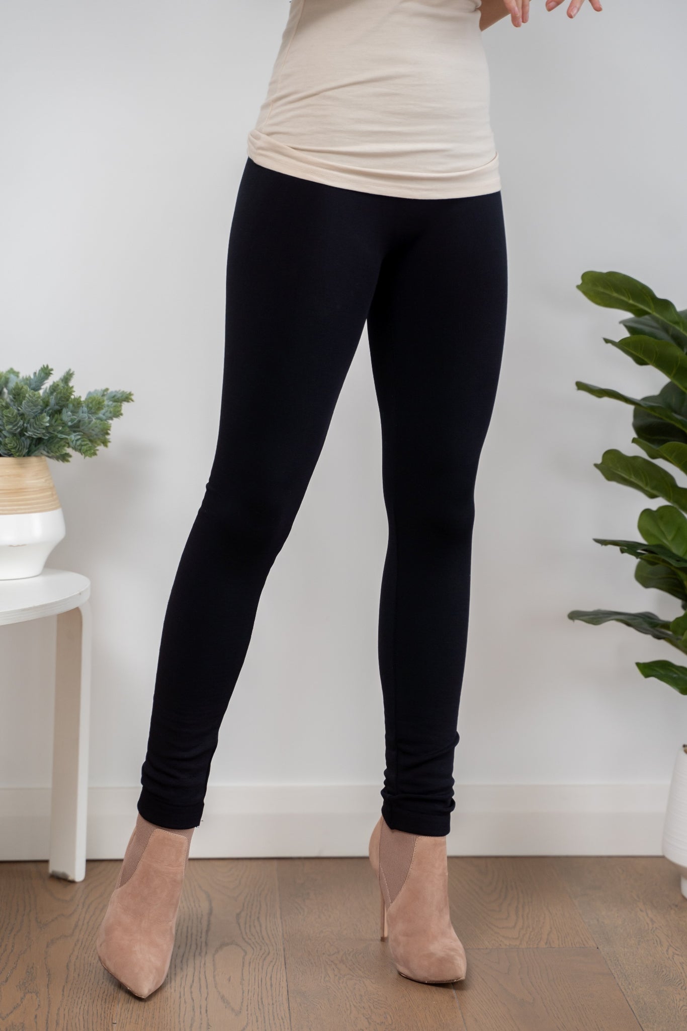 MISSY Q WIDE WAIST SEAMLESS IN FLEECE LEGGING