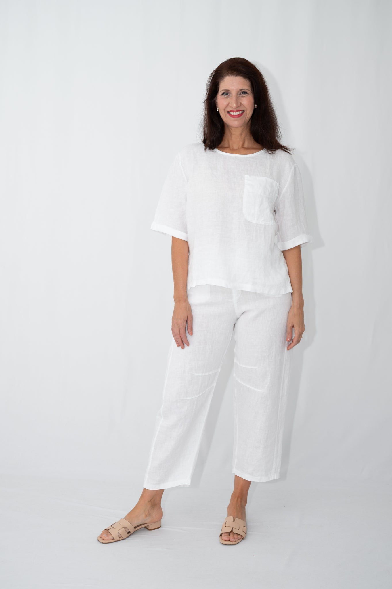 MADE IN ITALY LINEN PLEAT DETAIL PANTS