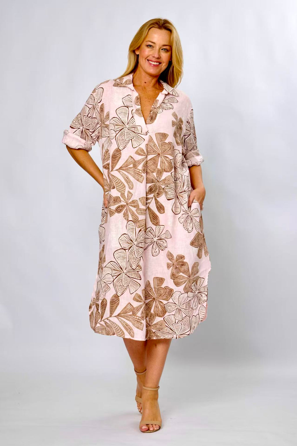 LA STRADA COLLARED V-NECK SHIFT DRESS