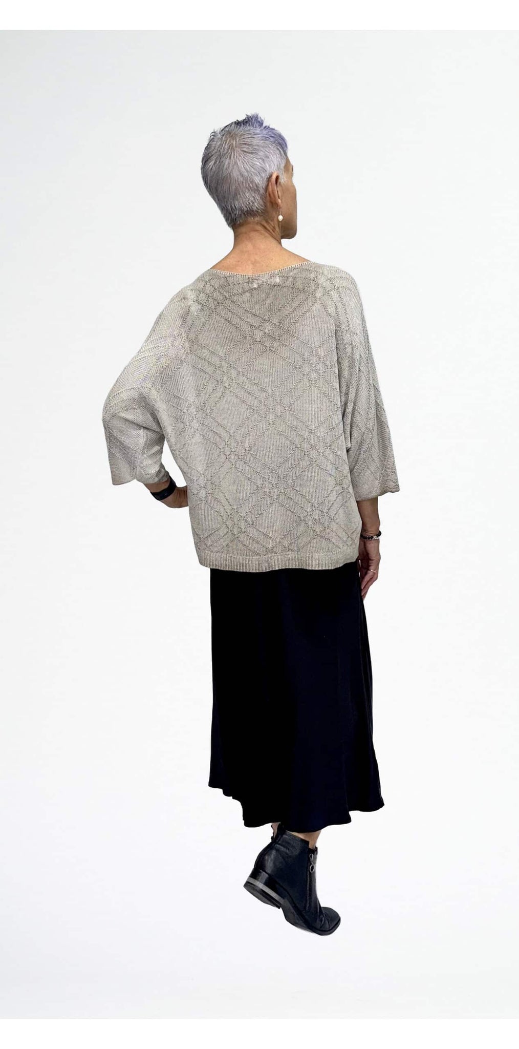 LA STRADA MESH KNIT WITH BLACK GOLD ANIMAL PATTERN TOP