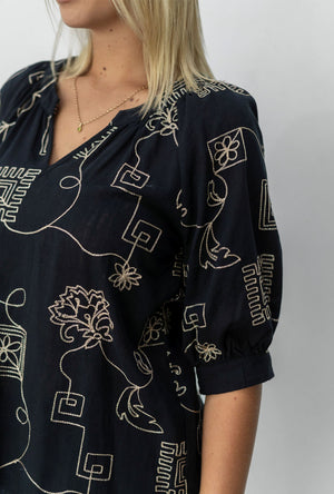 WILLOW TREE EMBROIDERED COTTON V NECK TOP