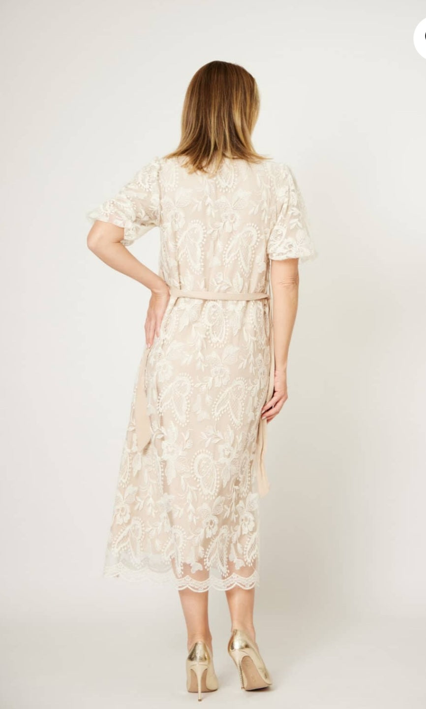 L'AMORE EMBROIDERED BELTED SHIRT DRESS