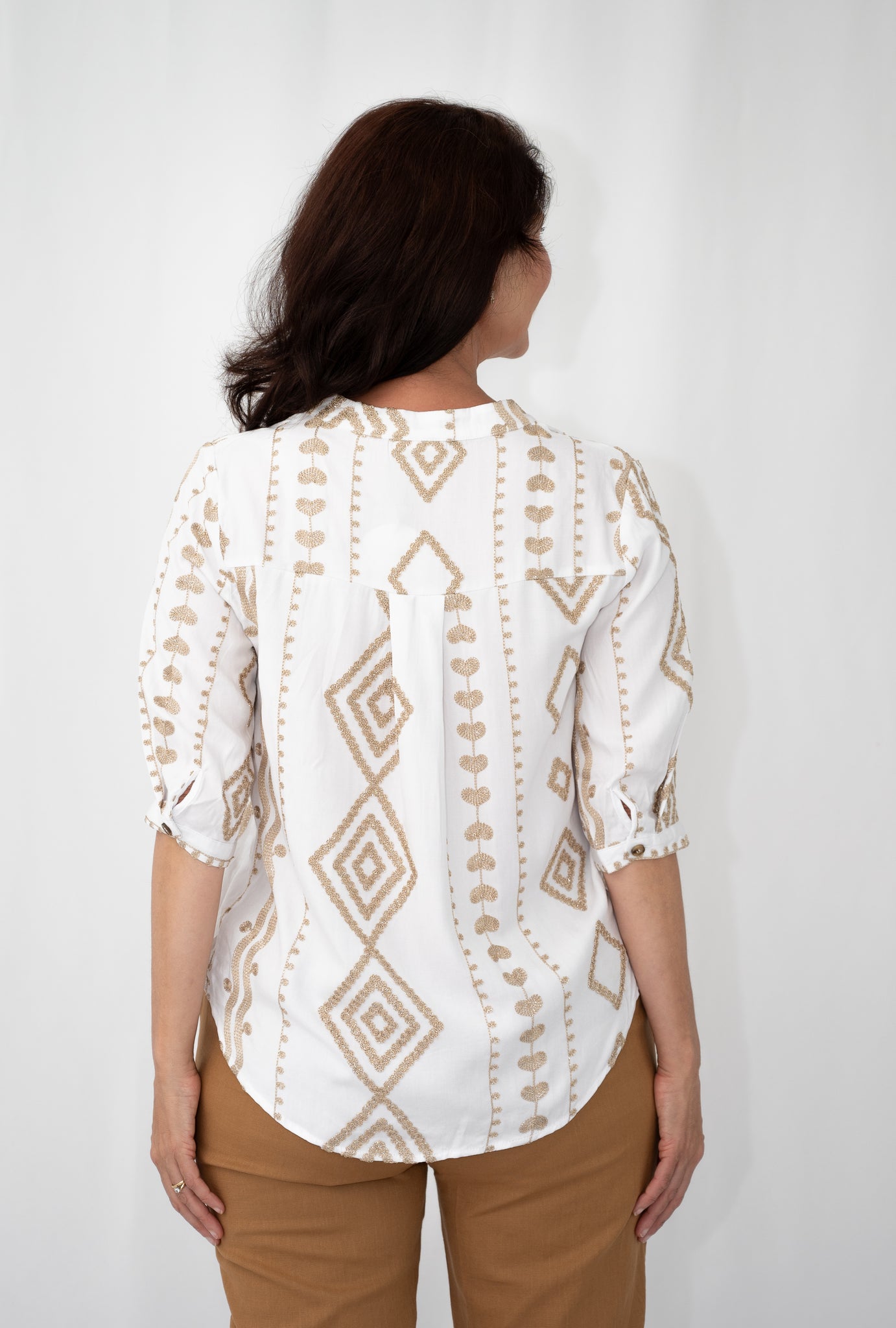JOLIE SAULE GEOMETRIC EMBROIDERY BLOUSE