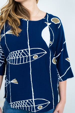 WILLOW TREE FISH PRINT BOXED TOP