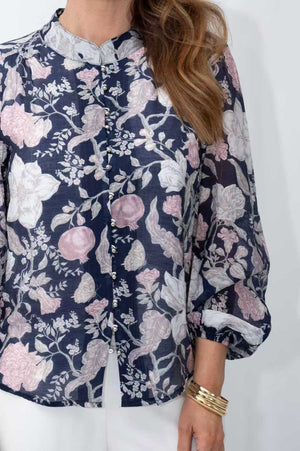 FRIA FLOWER WITH STEM BALL BUTTON BLOUSE