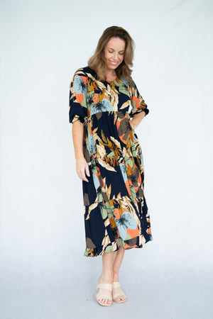 WILLOW TREE LEAVE PRINT 3Q PLEATED SLEEVE TIERED DRESS