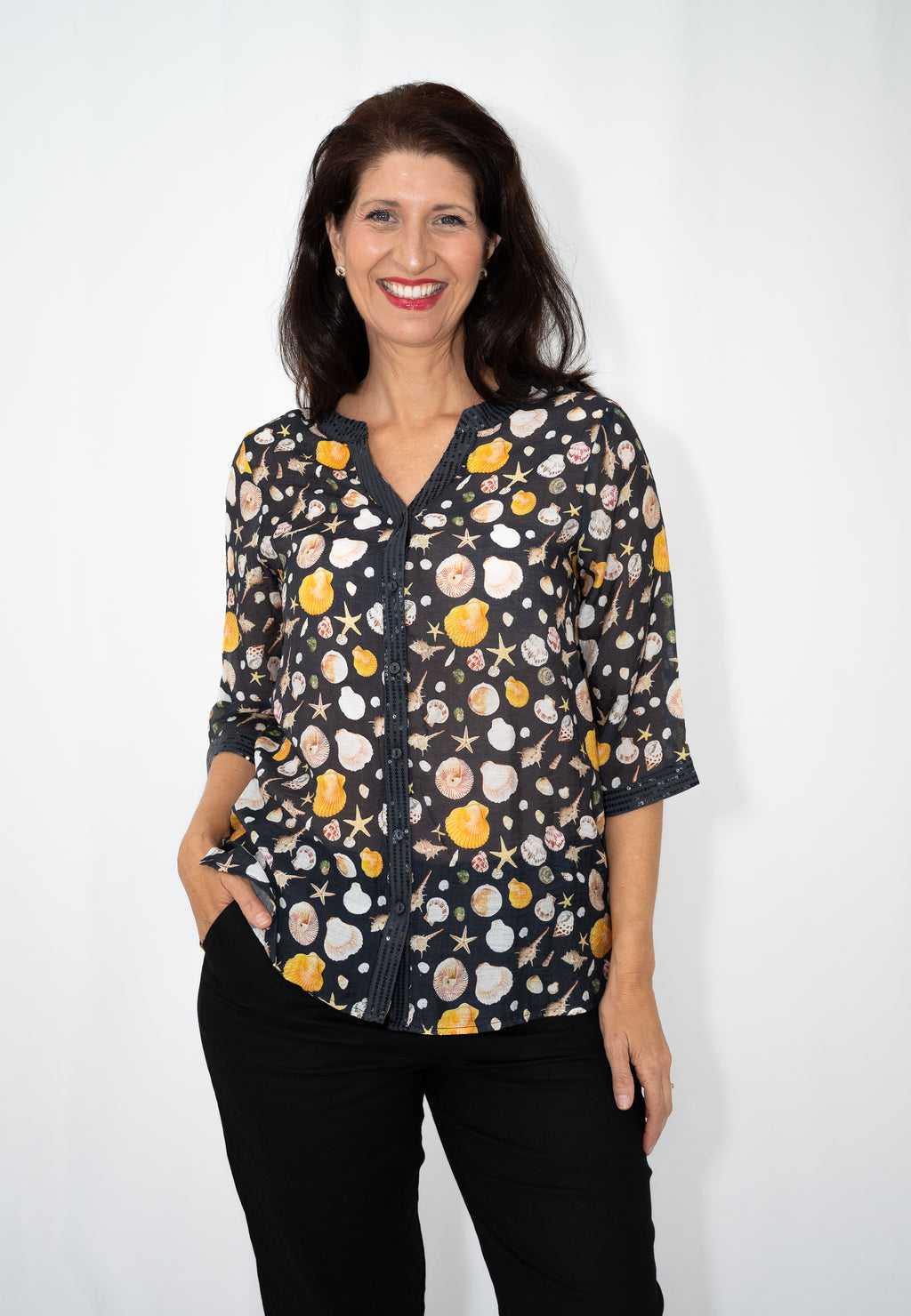 WILLOW TREE SEASHELL PRINT SLOT NECK SEQUIN SHIRT